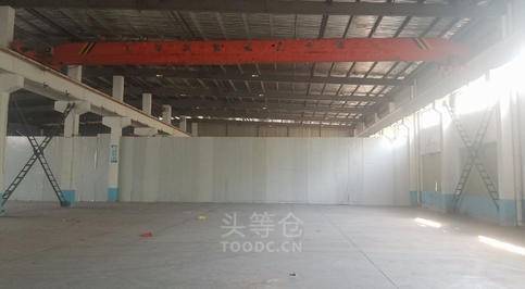 嘉定马陆单层库出租 有行车 层高9.2米 104地块 有产证 适合设备医疗器械加工等
