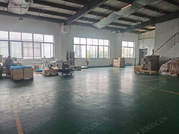 900平起 厂房出租 层高6.5米 业主直租 可做仓储