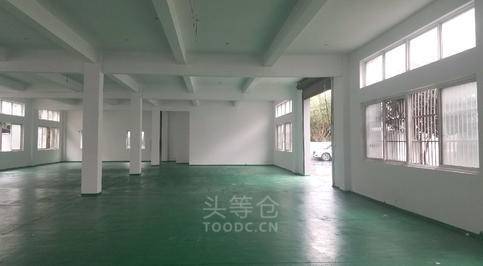 嘉定江桥多层库出租 可分割 层高5米 有产证 适合服装家具家电加工等