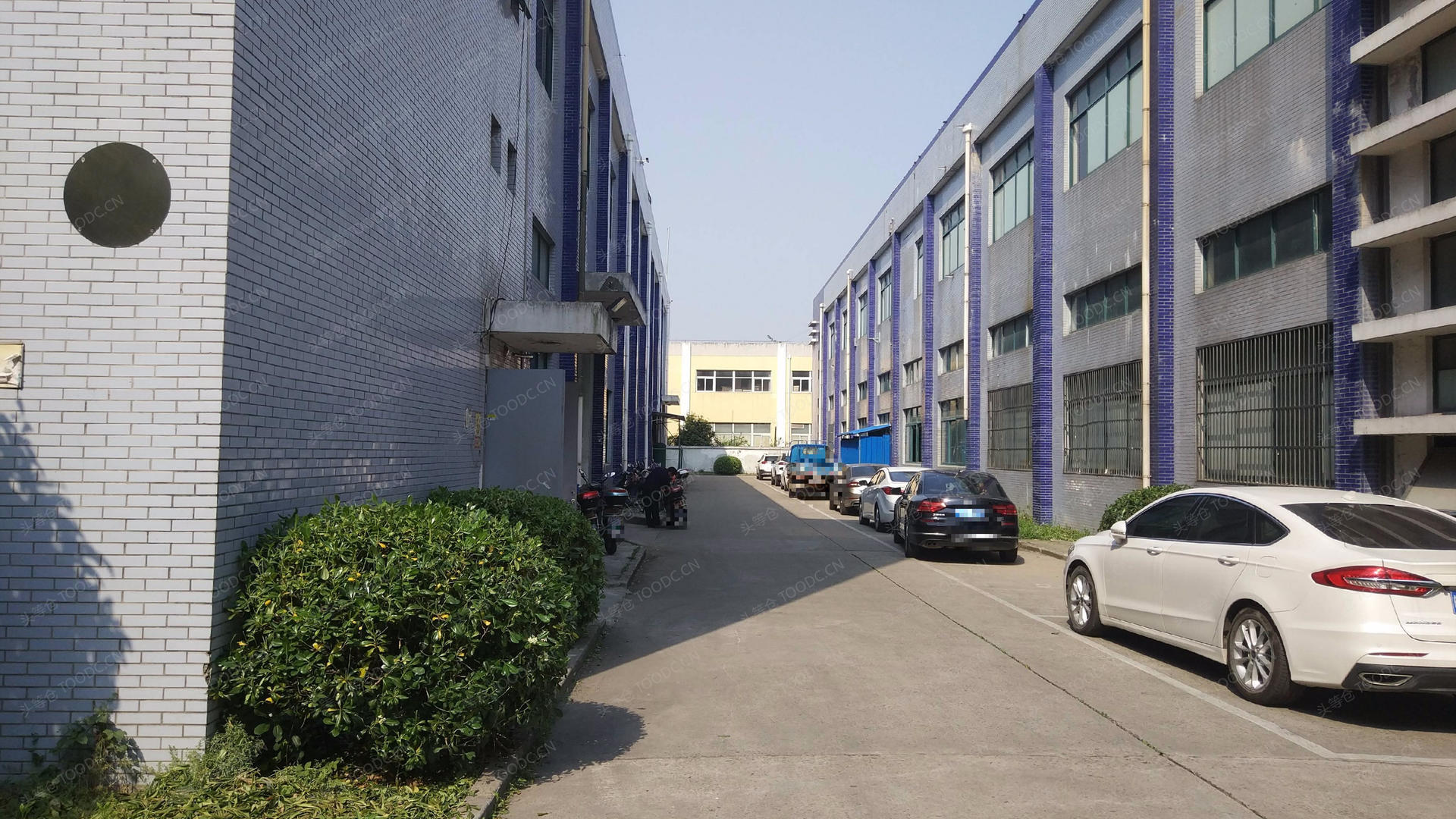 松江新桥多层厂房出租 层高4.3米 原房东 104地块 有产证 配套办公室 适合服装加工仓储等_上海松江新桥仓库厂房出租