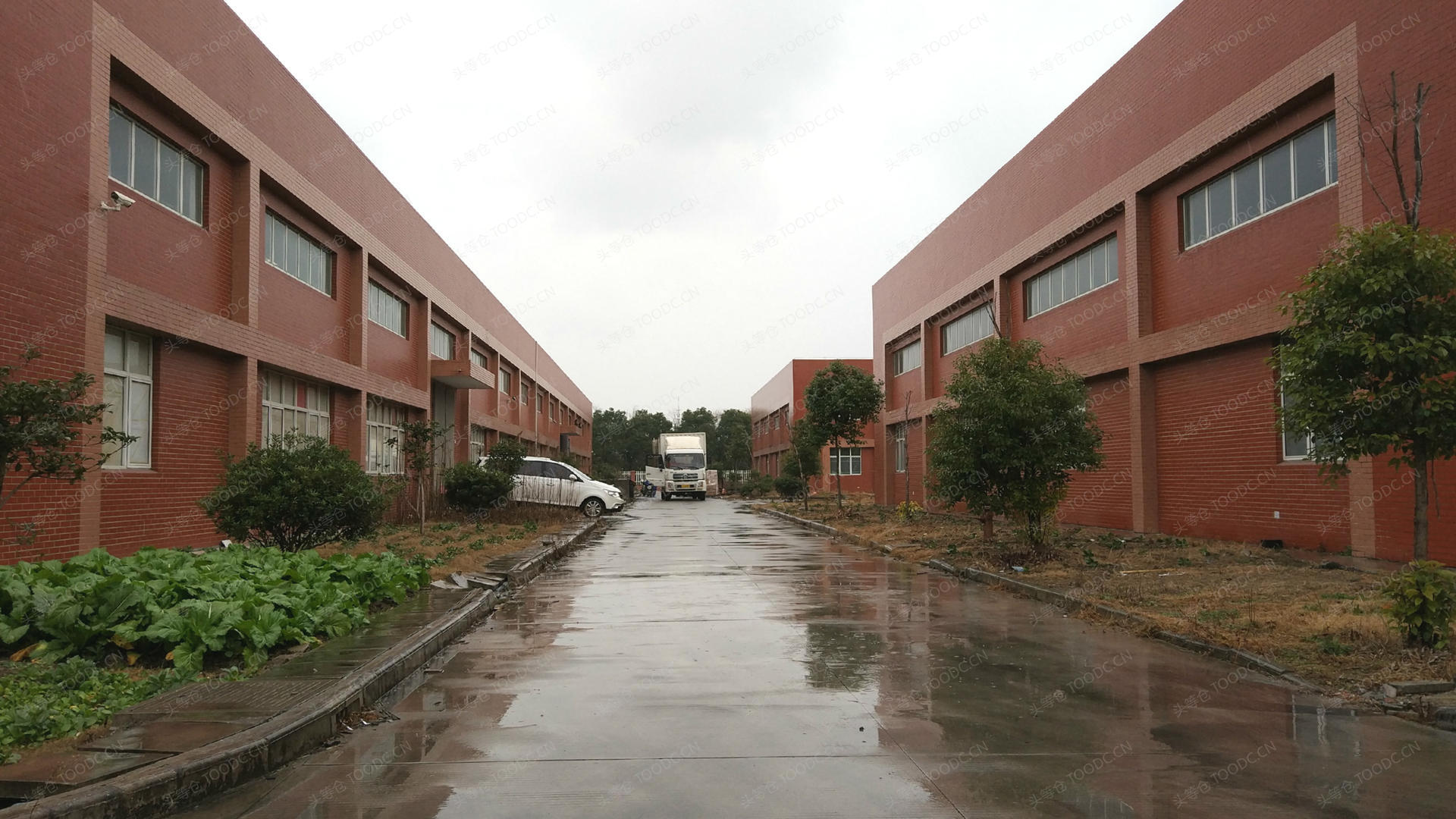 昆山千灯单层厂房出租 带消防喷淋 层高5米 有产证 适合加工仓储等_苏州昆山千灯仓库厂房出租