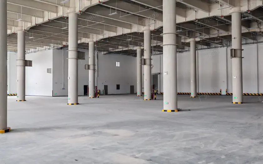 38042平起 厂房出租 周转场地25米 层高9米 可做仓储_苏州常熟辛庄仓库厂房出租_苏州头等仓网