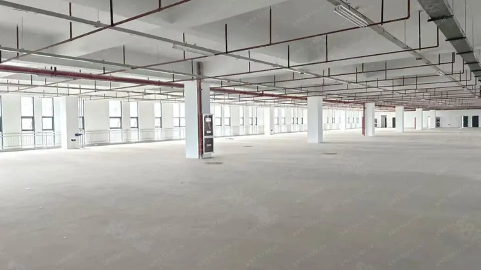 江宁滨江开发区单层和多层仓库厂房出租 租期灵活 带消防喷淋 有行车 层高11米 原房东 配套办公室_南京江宁江宁仓库厂房出租