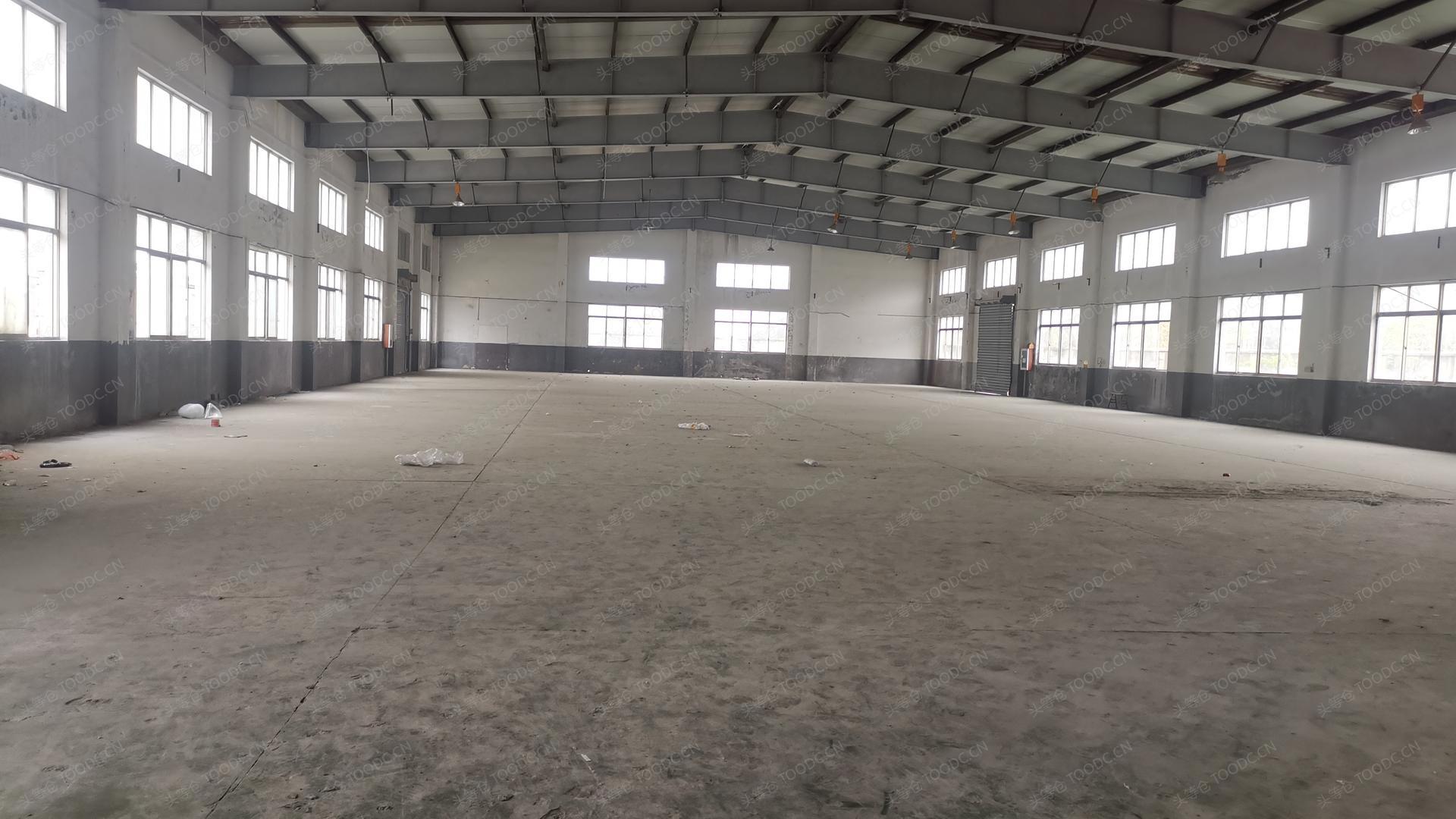 青浦华新单层仓库出租 租期灵活 可分割 层高7.5米 原房东 104地块 有产证 配套办公室 适合塑胶塑料设备医疗器械等_上海青浦华新仓库厂房出租