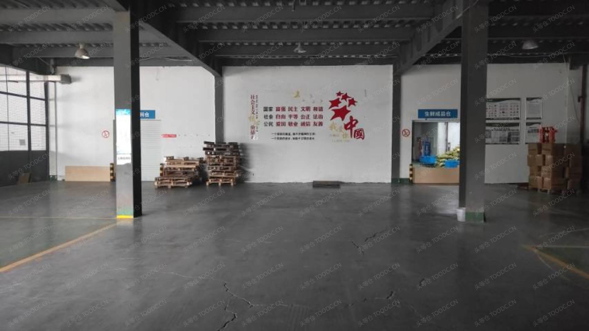 汤山600平标准厂房 大院子 适合仓储以及轻加工_南京江宁汤山仓库厂房出租_南京头等仓网