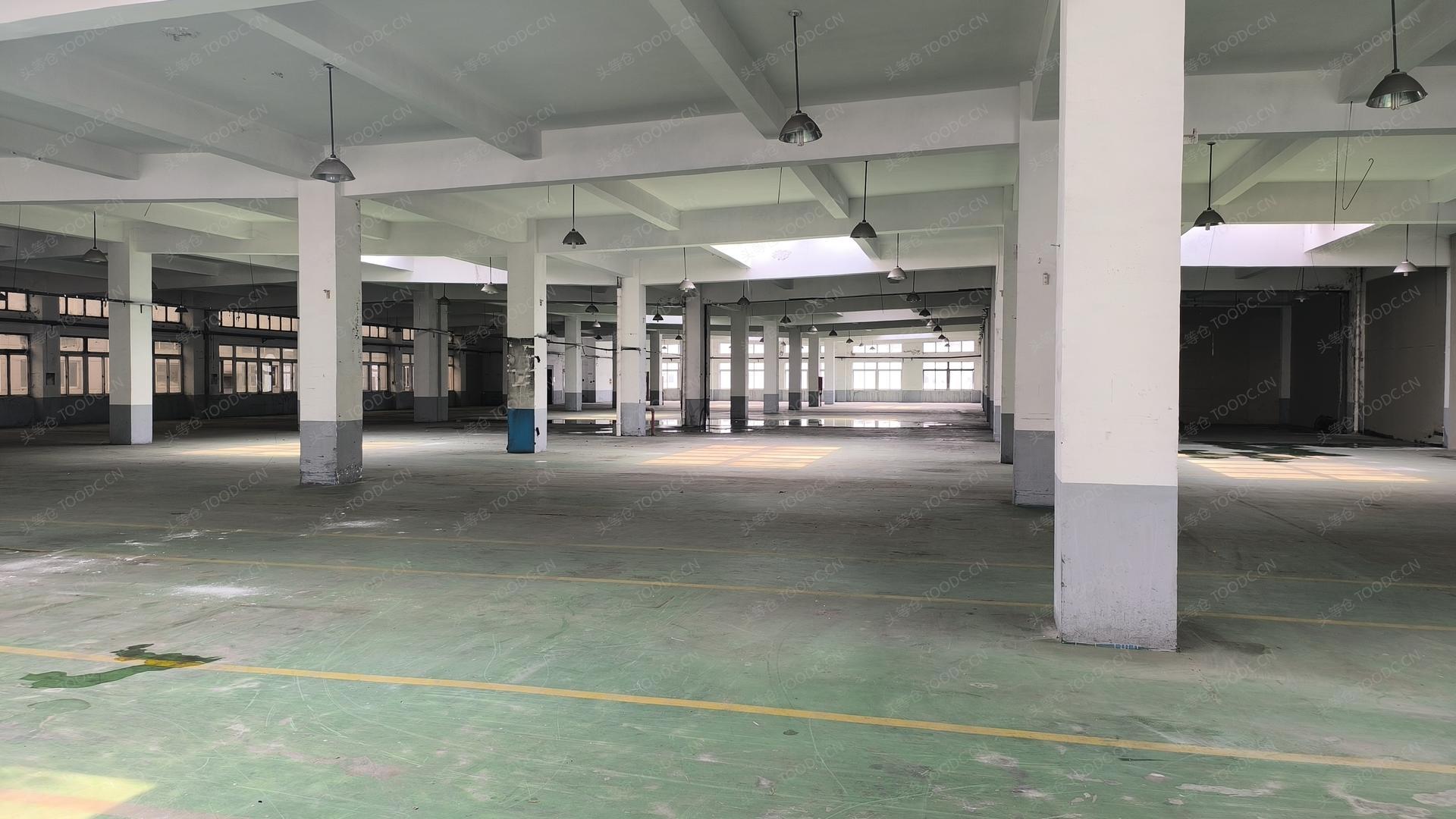 嘉定徐行单层厂房出租 可分割 层高5米 104地块 配套办公室 适合加工仓储等_上海嘉定徐行仓库厂房出租