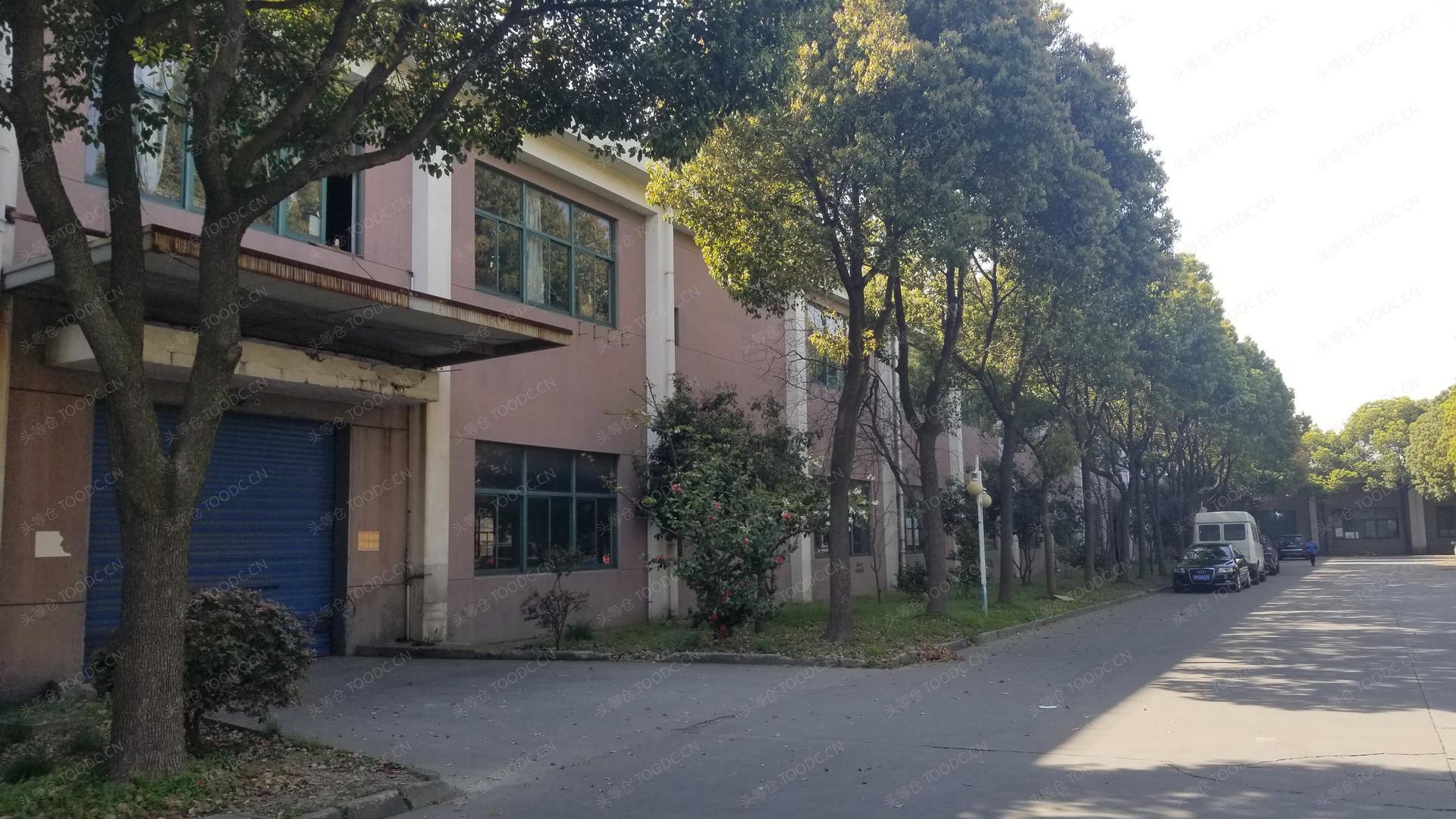 嘉定马陆单层和多层厂房出租 带消防喷淋 层高8.2米 104地块 有产证 适合金属设备家具家电等_上海嘉定马陆仓库厂房出租