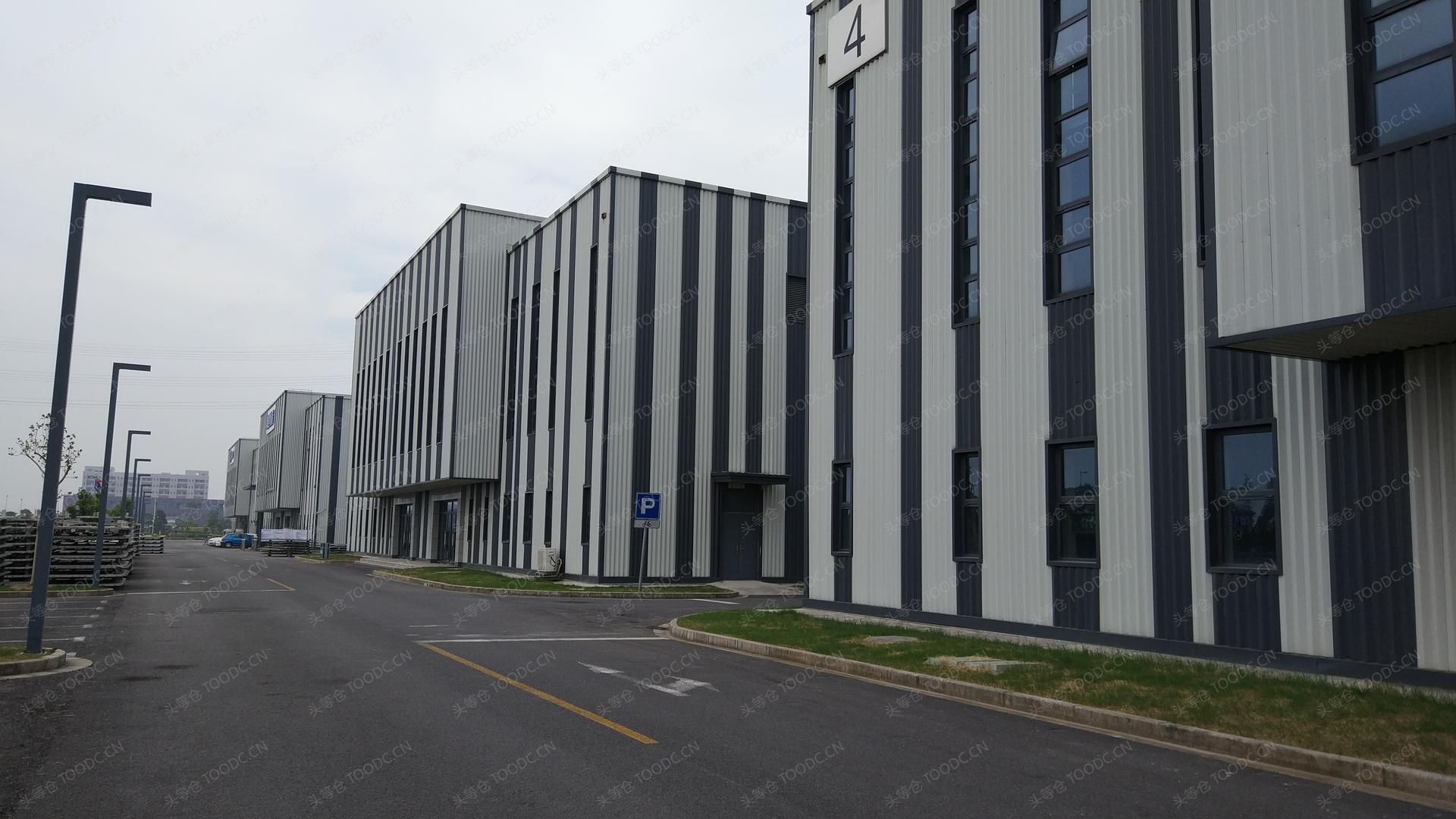 奉贤海湾单层厂房出租 层高13米 原房东 有产证 可托管 适合快递快运仓储等_上海奉贤海湾仓库厂房出租