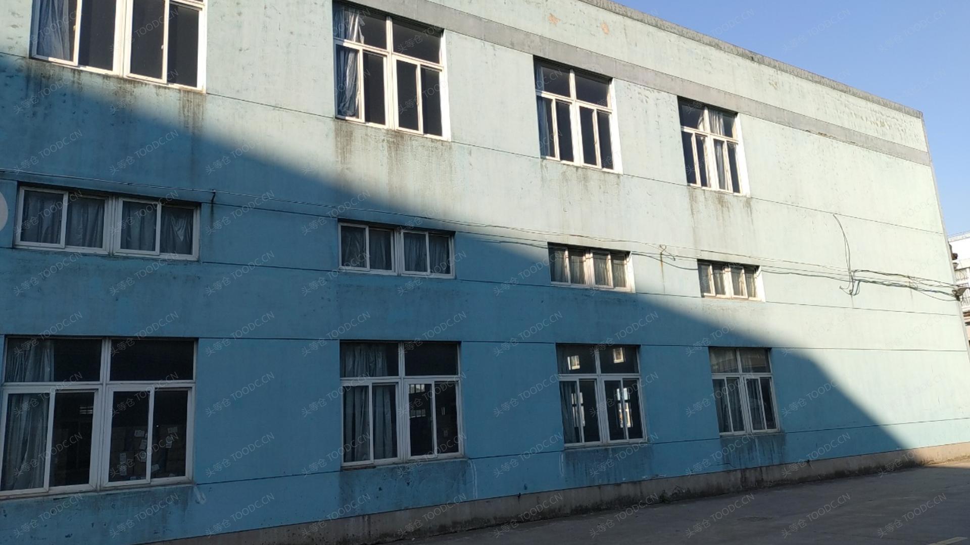 青浦重固多层厂房出租 层高7米 原房东 104地块 有产证 配套办公室 适合金属设备服装等_上海青浦重固仓库厂房出租