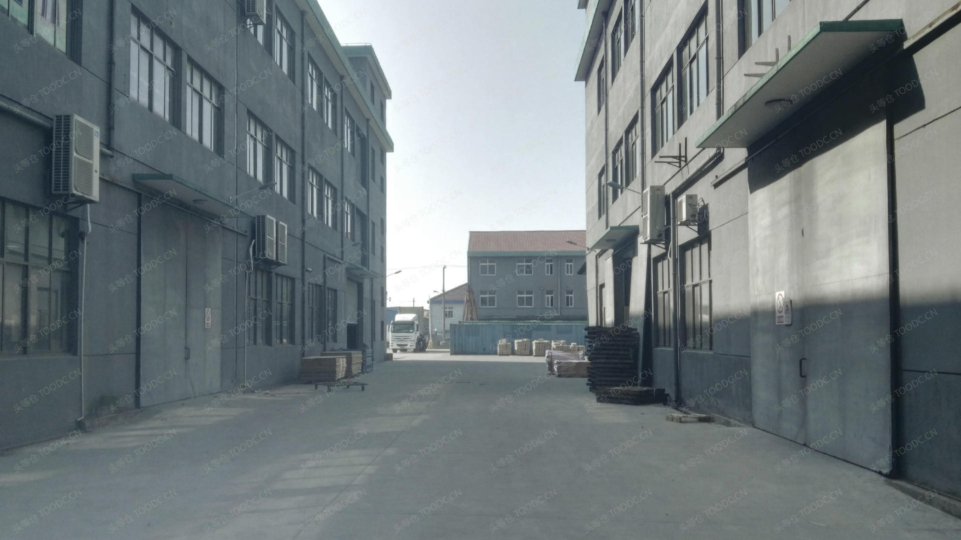 浦东高东多层仓库出租 层高4.5米 有产证 可托管 适合仓储加工等_上海浦东高东仓库厂房出租