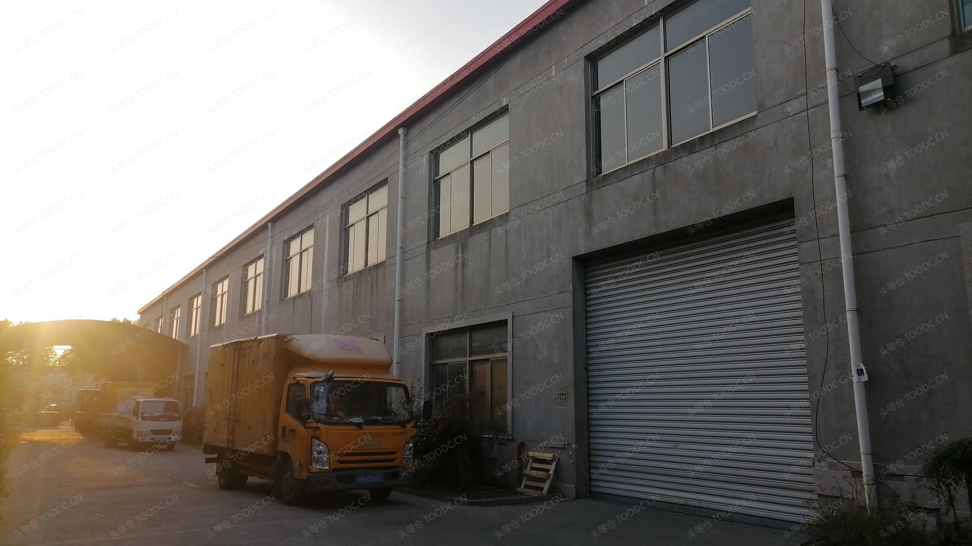 奉贤西渡单层厂房出租 有行车 层高7.6米 有产证 适合加工仓储等_上海奉贤西渡仓库厂房出租