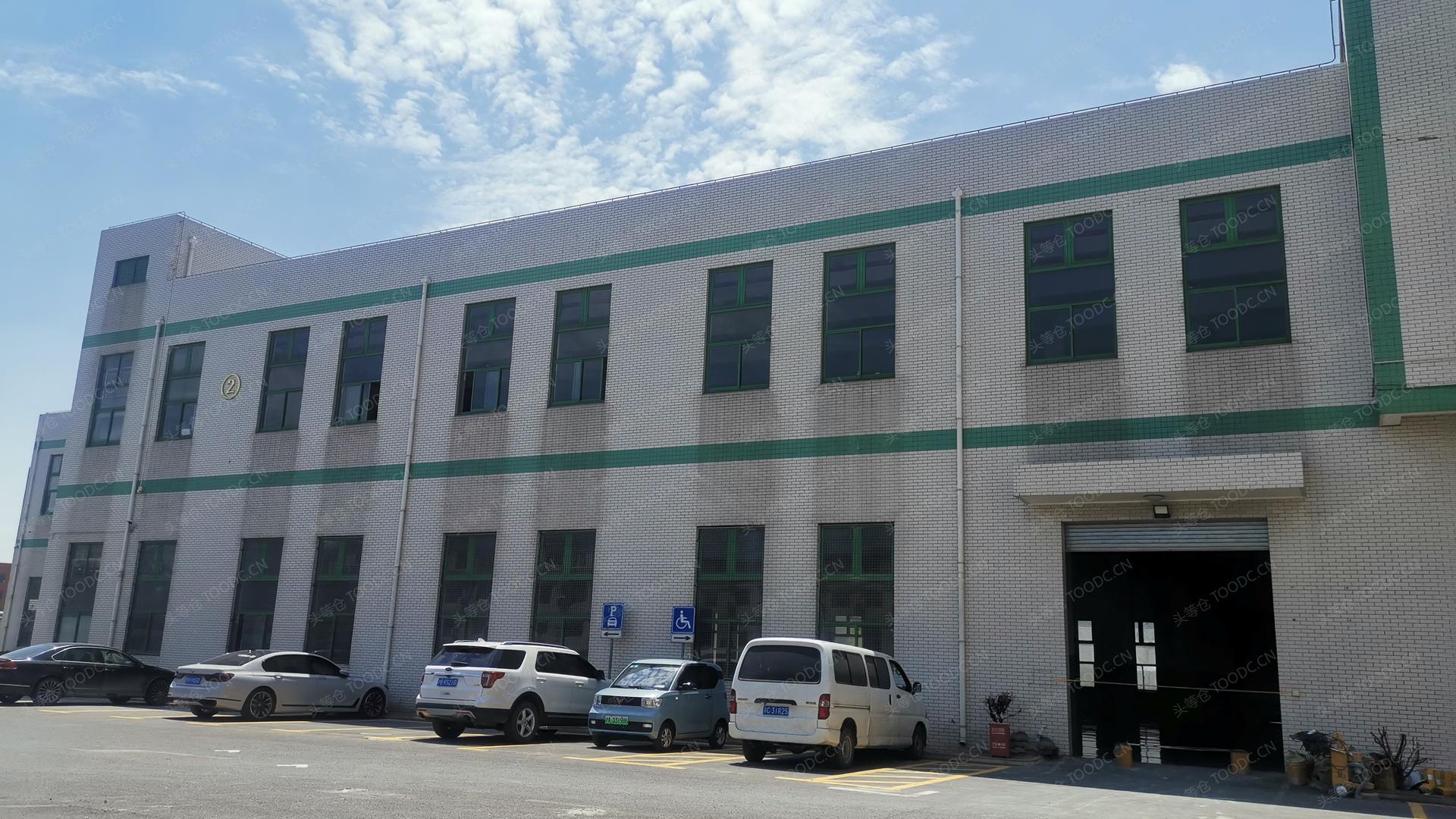 青浦华新多层仓库出租 可分割 层高5米 104地块 有产证 配套办公室 适合设备服装医疗器械等_上海青浦华新仓库厂房出租