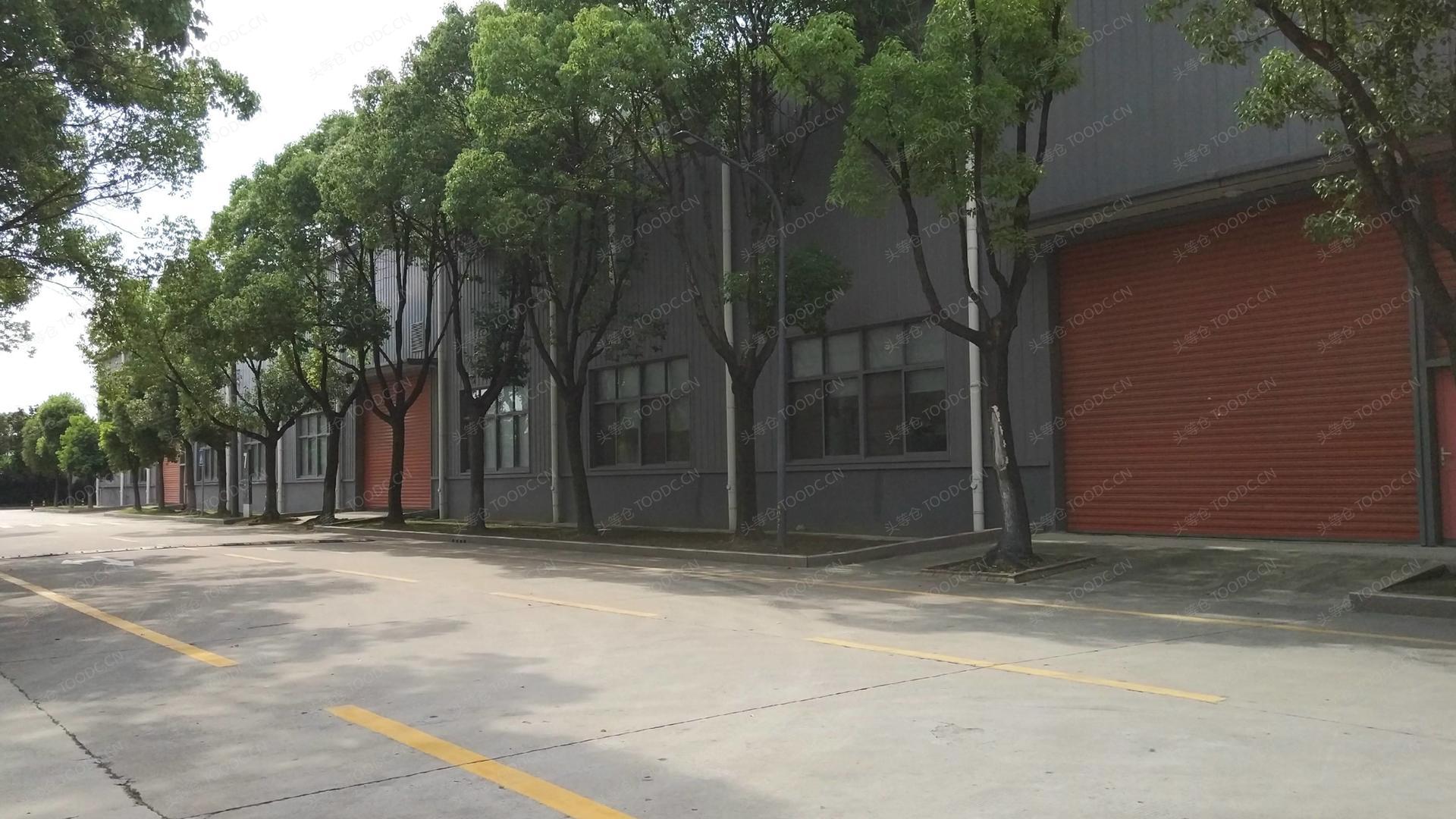 青浦工业园单层仓库出租 层高8.5米 原房东 104地块 有产证 配套办公室宿舍食堂 适合仓储快递快运城市配送等_上海青浦青浦工业园仓库厂房出租