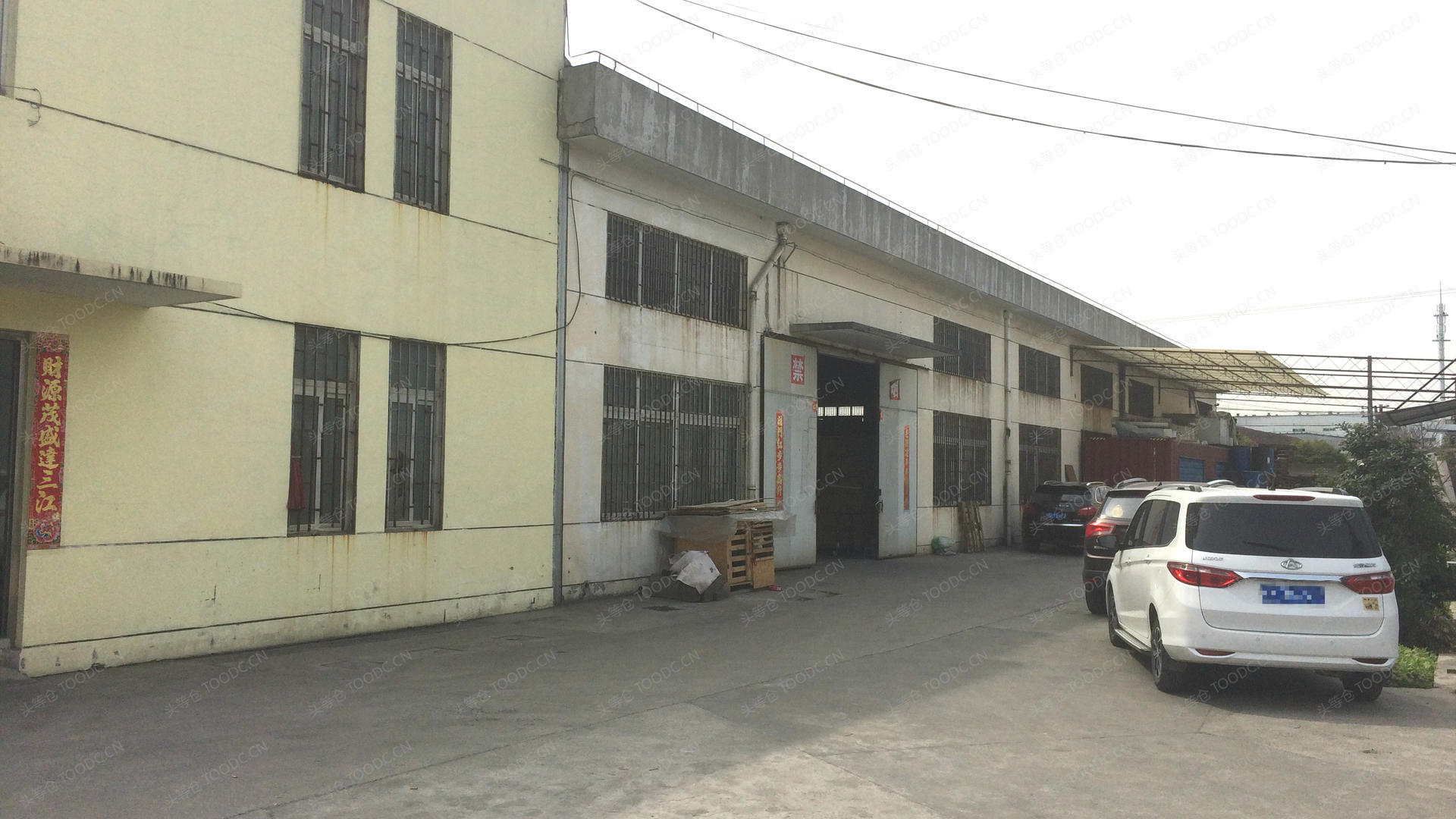 嘉定南翔单层厂房出租 租期灵活 可分割 层高6米 104地块 有产证 配套办公室 适合金属设备家具家电等_上海嘉定南翔仓库厂房出租
