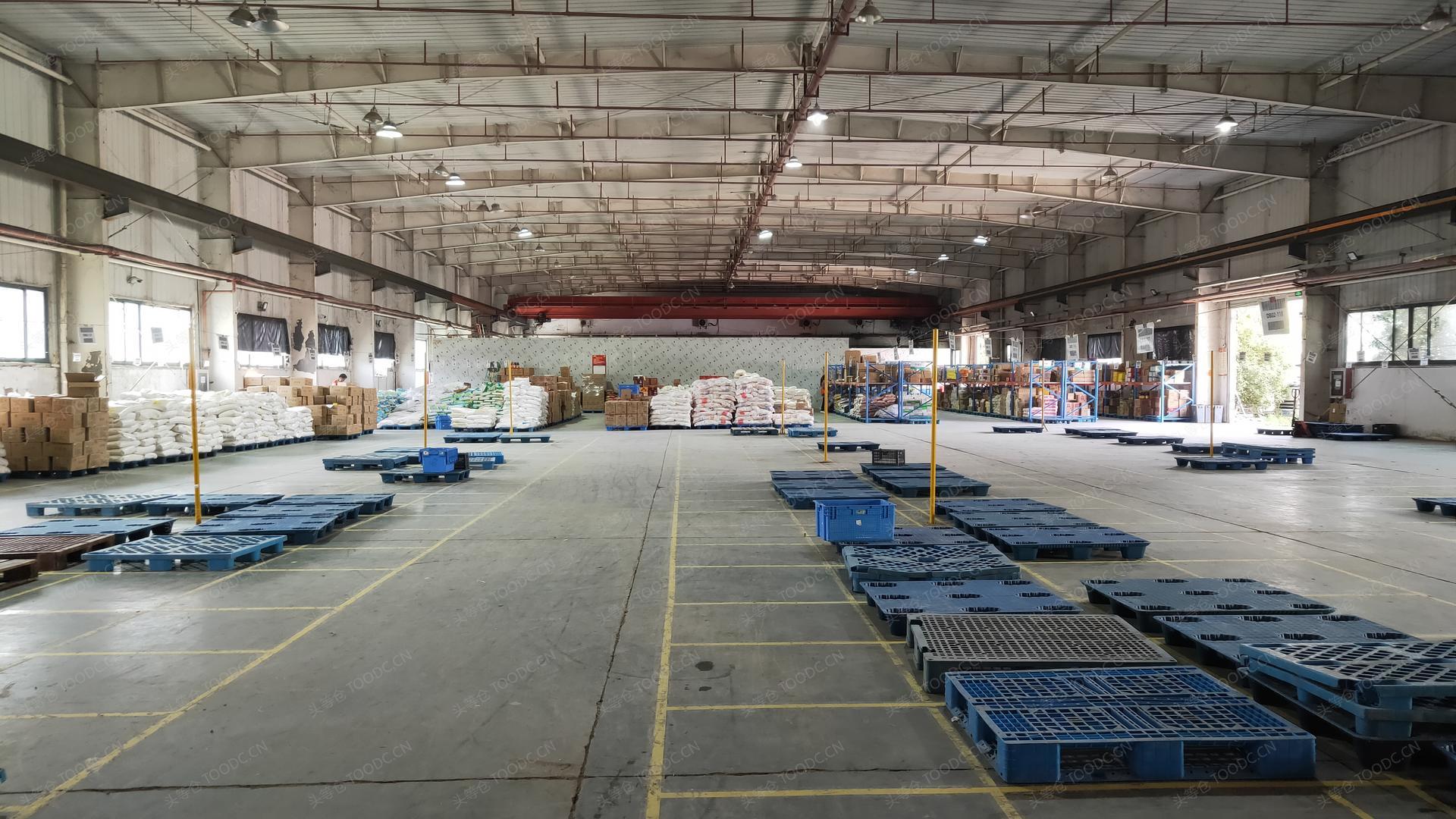 江宁殷巷单层仓库厂房出租 可分割 有行车 层高9米 原房东 有产证