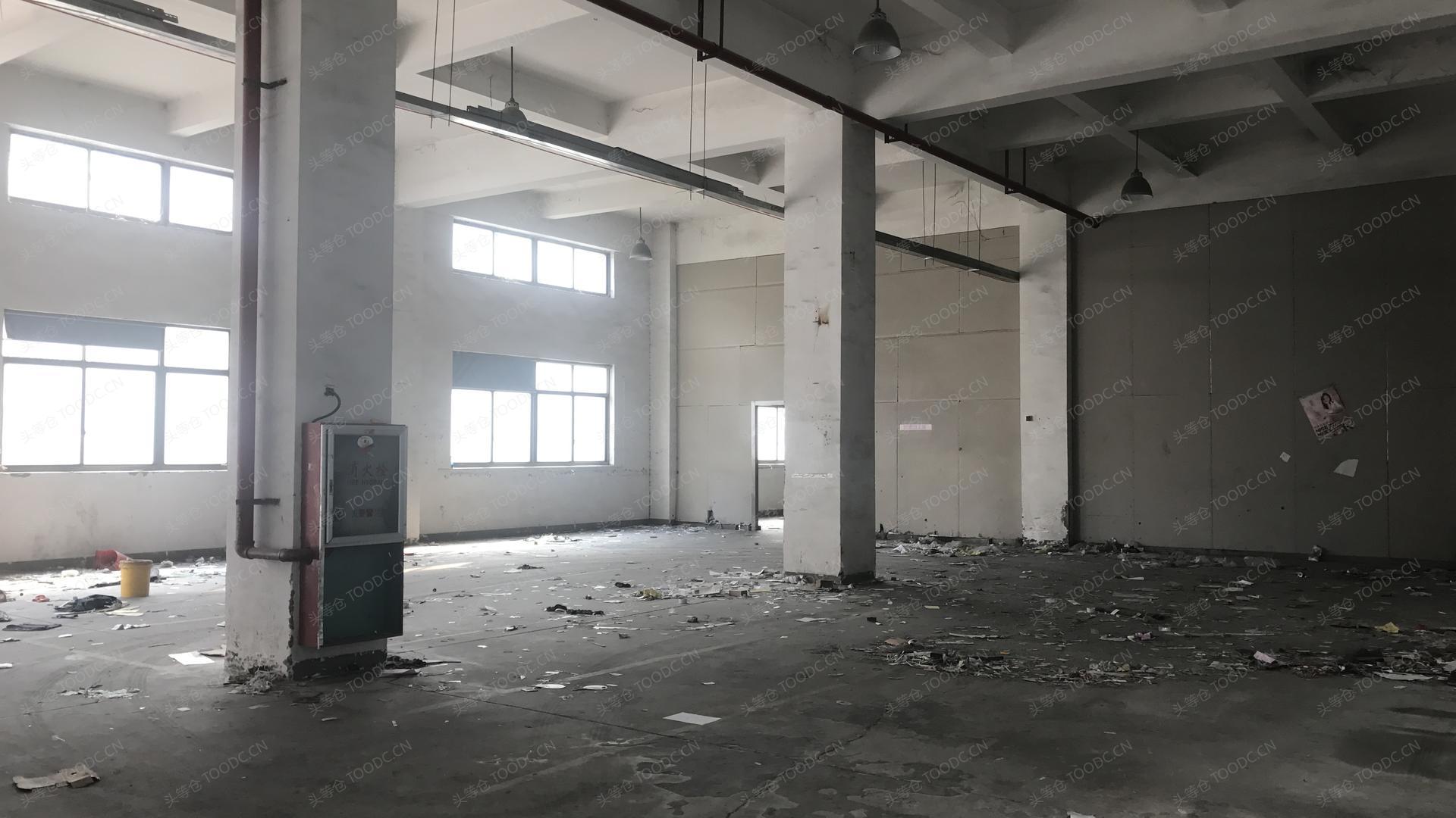 松江新桥多层厂房出租 可分割 层高3米 有产证 配套宿舍食堂 适合加工仓储等_上海松江新桥仓库厂房出租