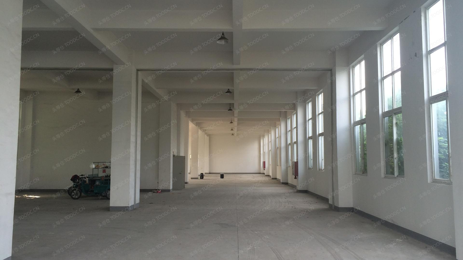 嘉定安亭多层厂房出租 租期灵活 可分割 层高6米 104地块 有产证 配套办公室宿舍食堂 适合仓储等_上海嘉定安亭仓库厂房出租
