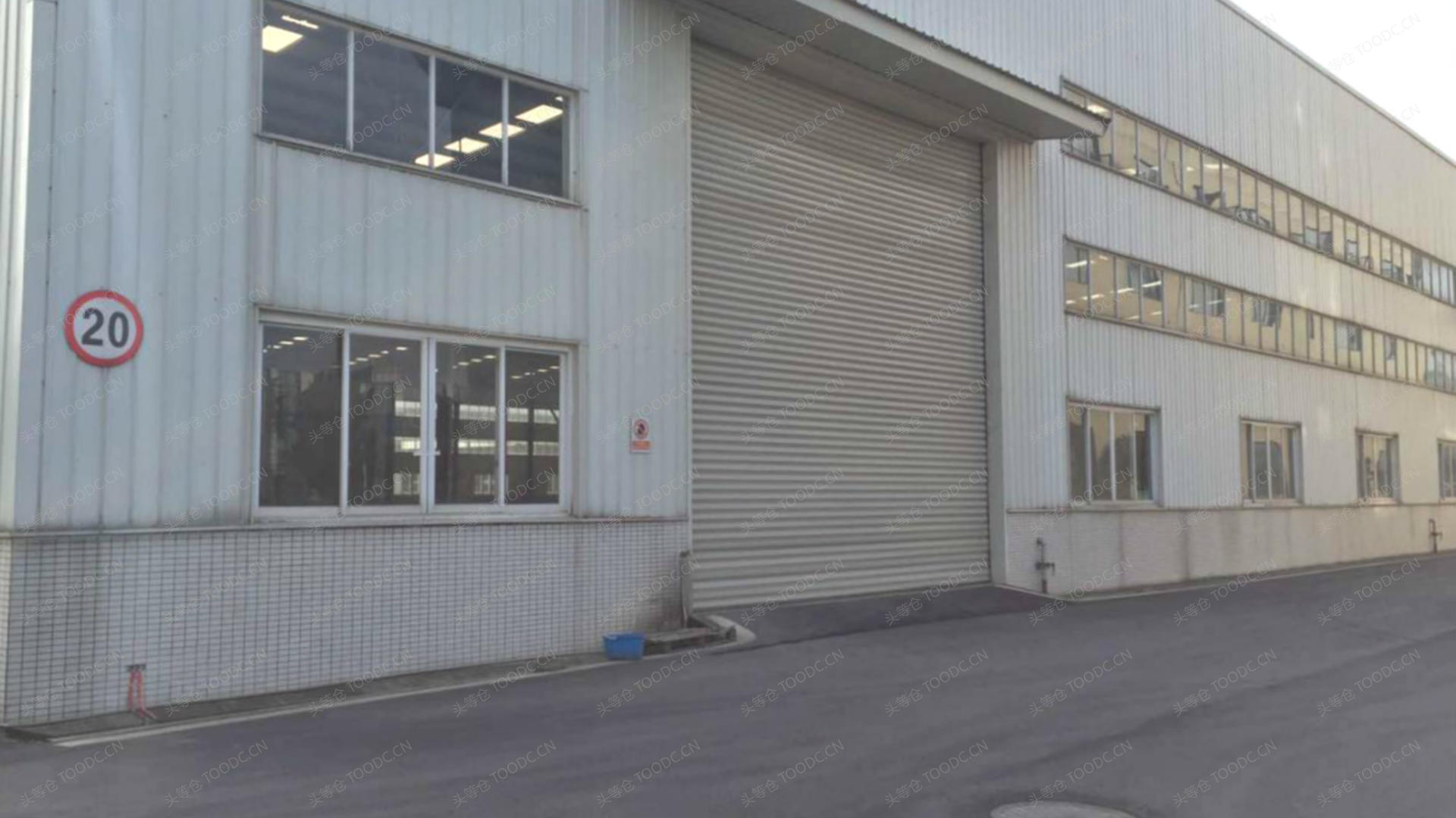 双流区黄甲单层仓库出租 层高13米 原房东 有产证 可托管 适合仓储等_成都双流区黄甲仓库厂房出租