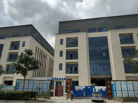 1289平起 厂房出租 业主直租 配套办公室食堂 可做仓储