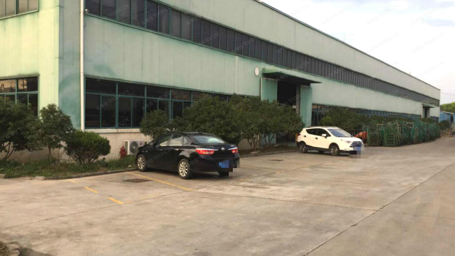 闵行浦江单层厂房出租 有行车 层高9米 原房东 104地块 有产证_上海闵行浦江仓库厂房出租