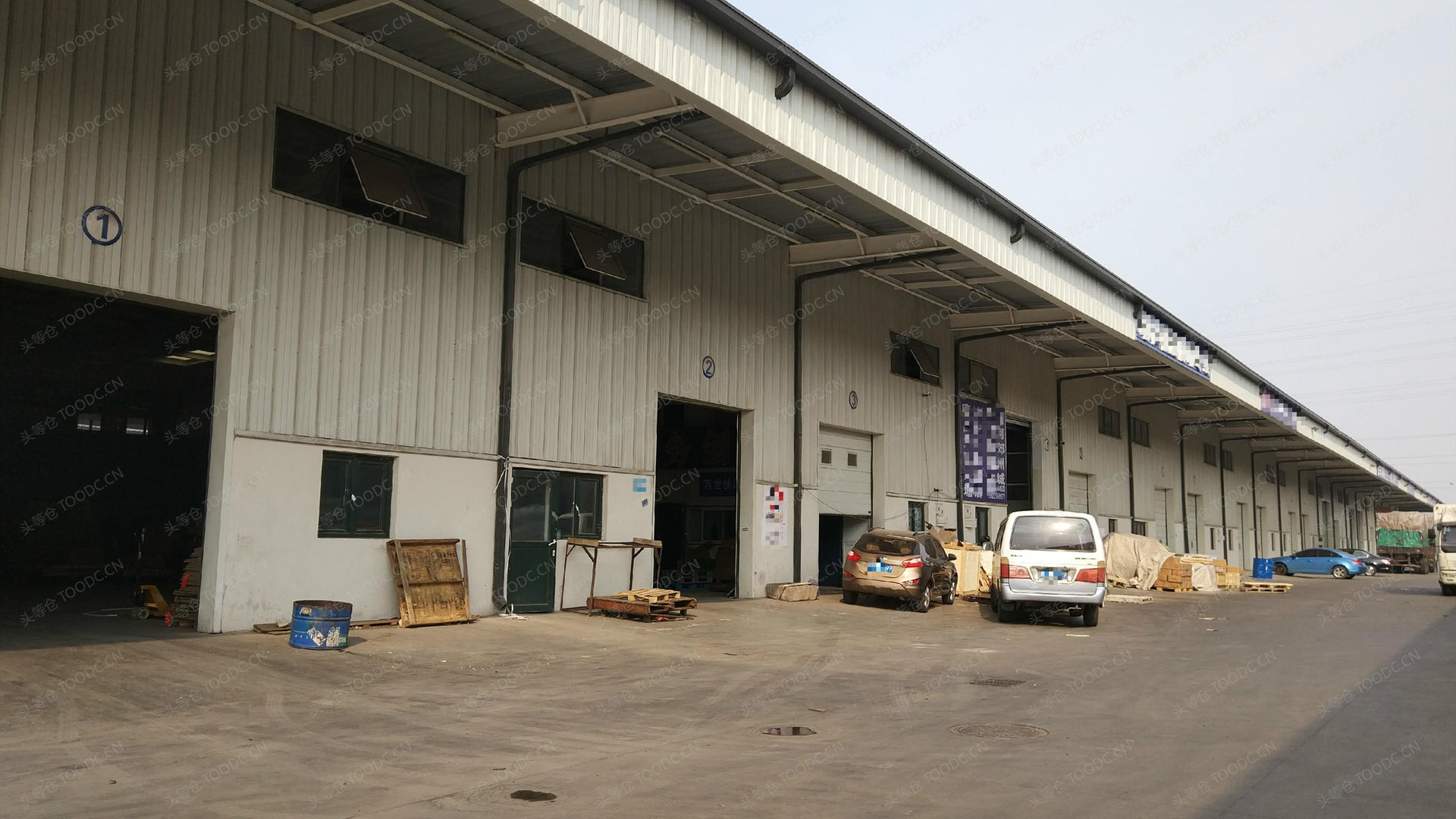 北辰西堤头单层仓库出租 带消防喷淋 带月台 层高9米 有产证 适合加工仓储等_天津北辰西堤头仓库厂房出租