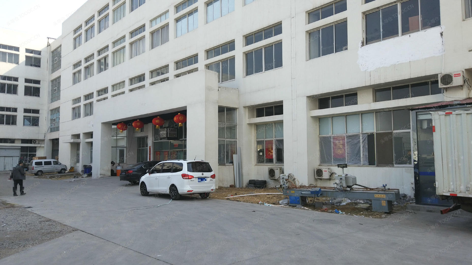 津南八里台多层厂房出租 层高4.5米 原房东 有产证 适合仓储加工等_天津津南八里台仓库厂房出租