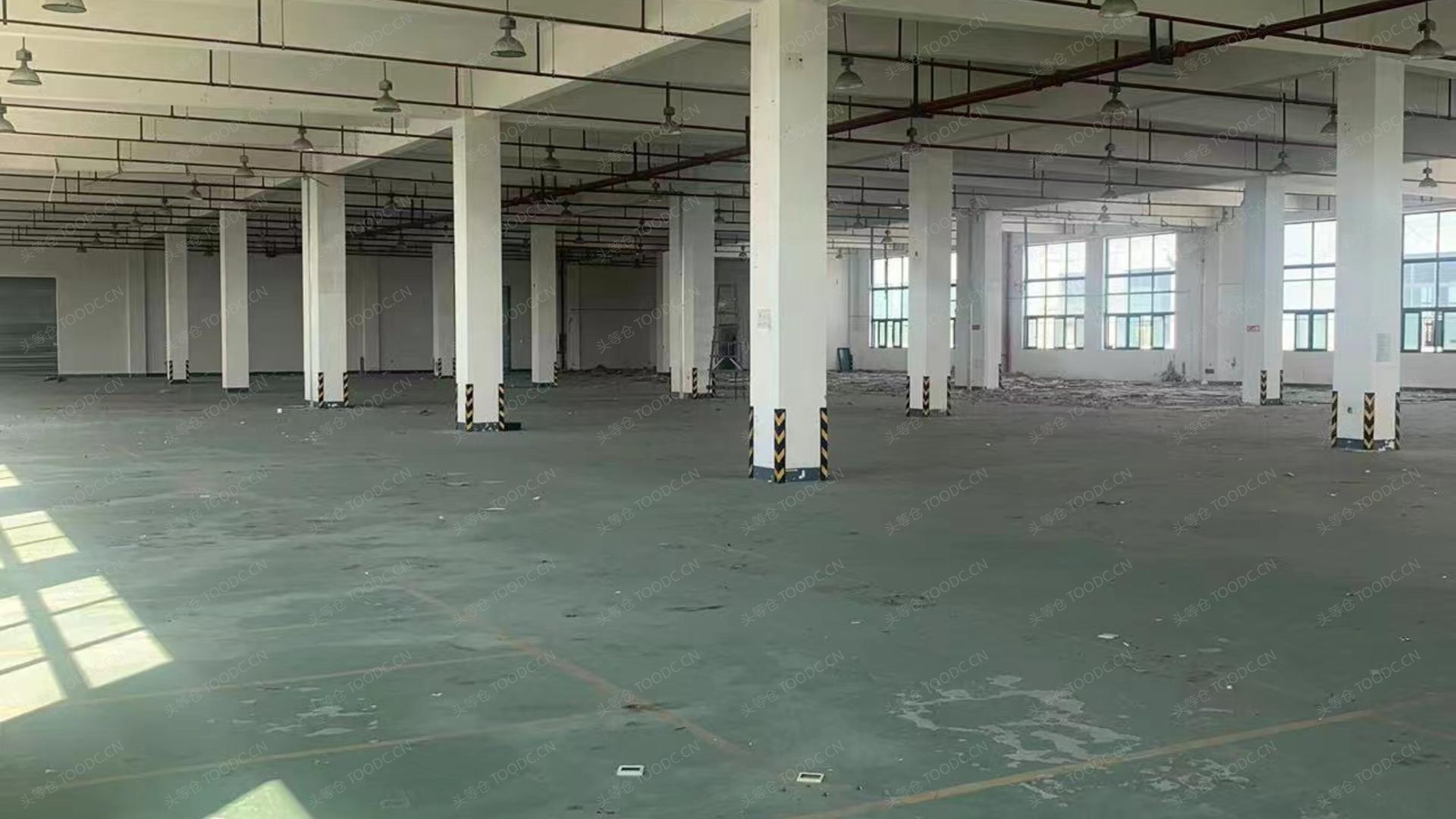 青浦重固多层仓库出租 可分割 带消防喷淋 层高5.5米 原房东 104地块 有产证 配套办公室 适合仓储城市配送展厅等_上海青浦重固仓库厂房出租